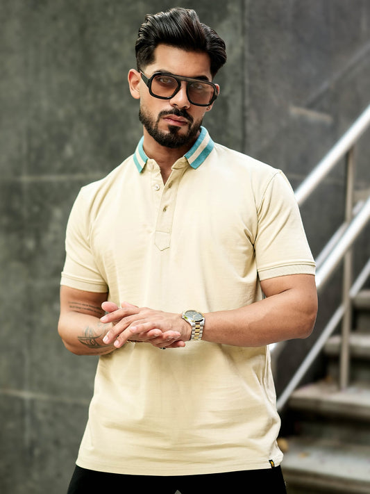 Contrast Collar Biscuit Polo Half Sleeve T-Shirt