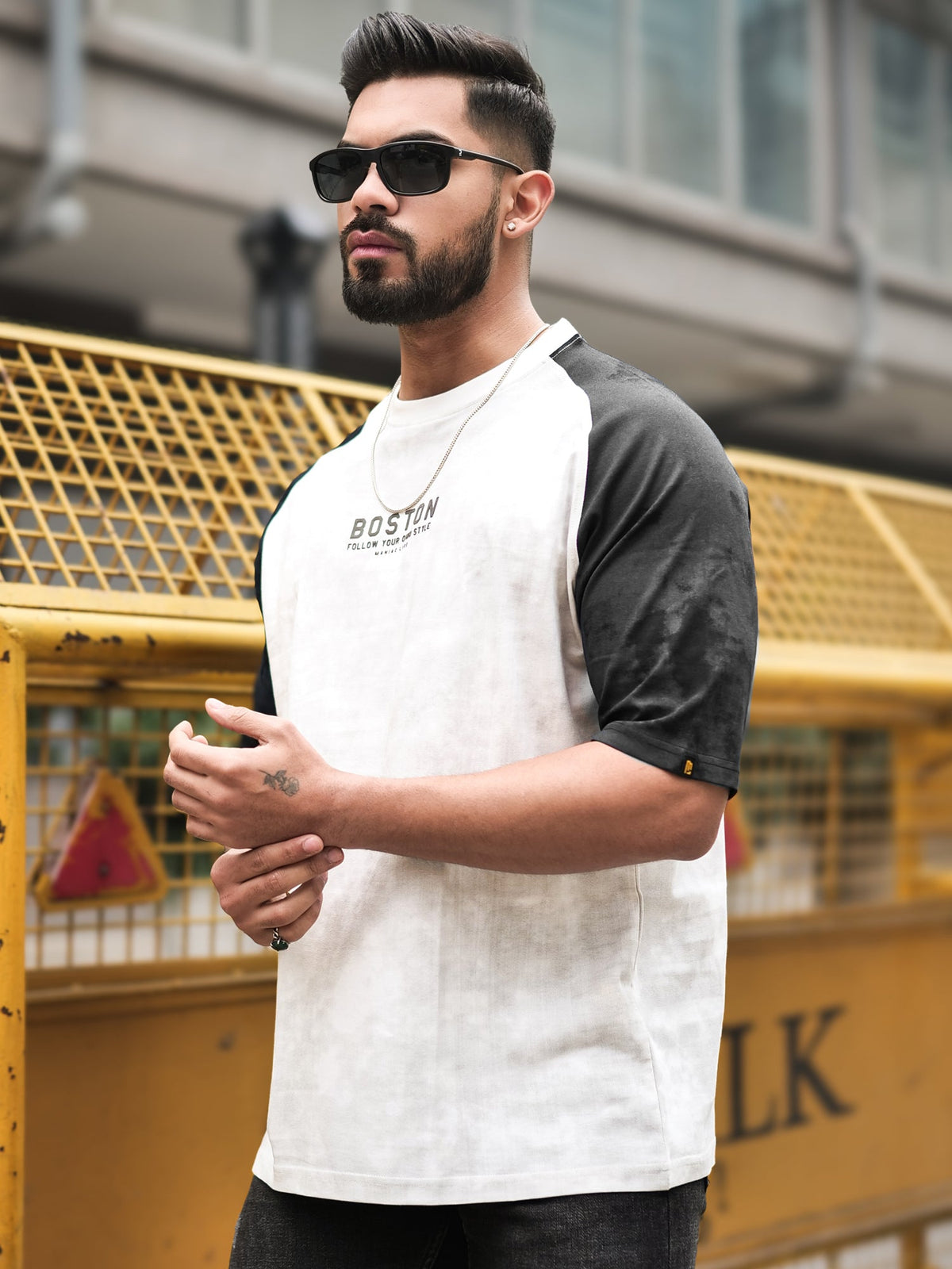 Black half sleeve boston acid wash t-shirt for men - view 4