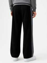 Runner Black Baggy Trackpant
