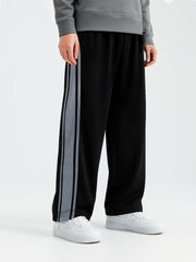 Runner Black Baggy Trackpant