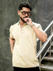 Contrast Collar Biscuit Polo T-Shirt