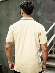 Contrast Collar Biscuit Polo T-Shirt