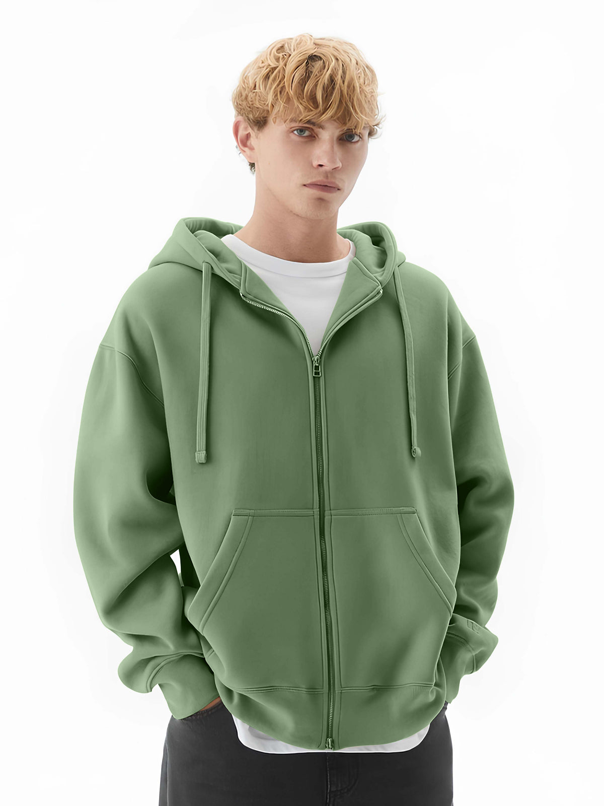 Hunter green full sleeve monochrome cozy cut sweatshirt for men
