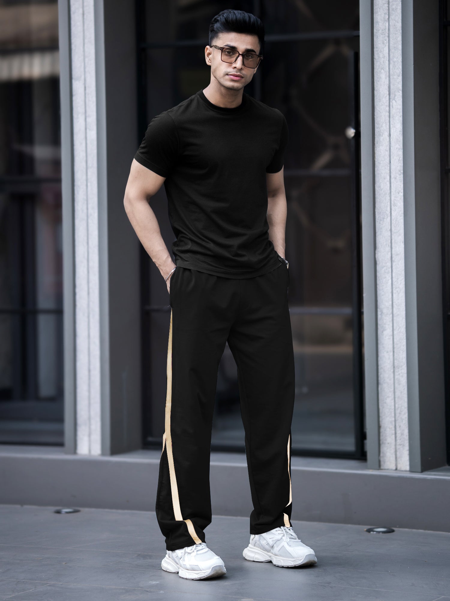 Cozemod Black Baggy Fit Pant