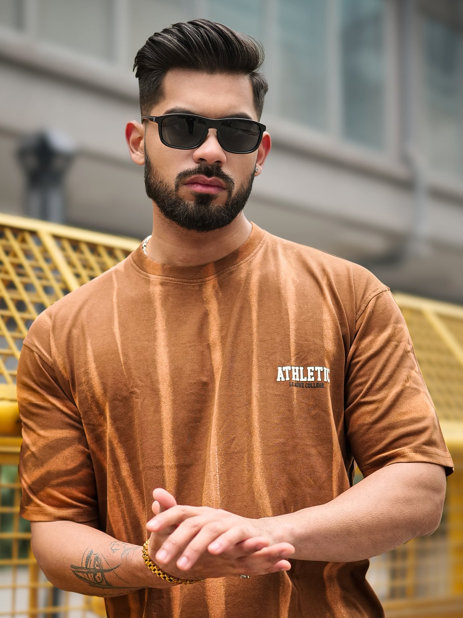 Retro Hand Spray Brown T-Shirt