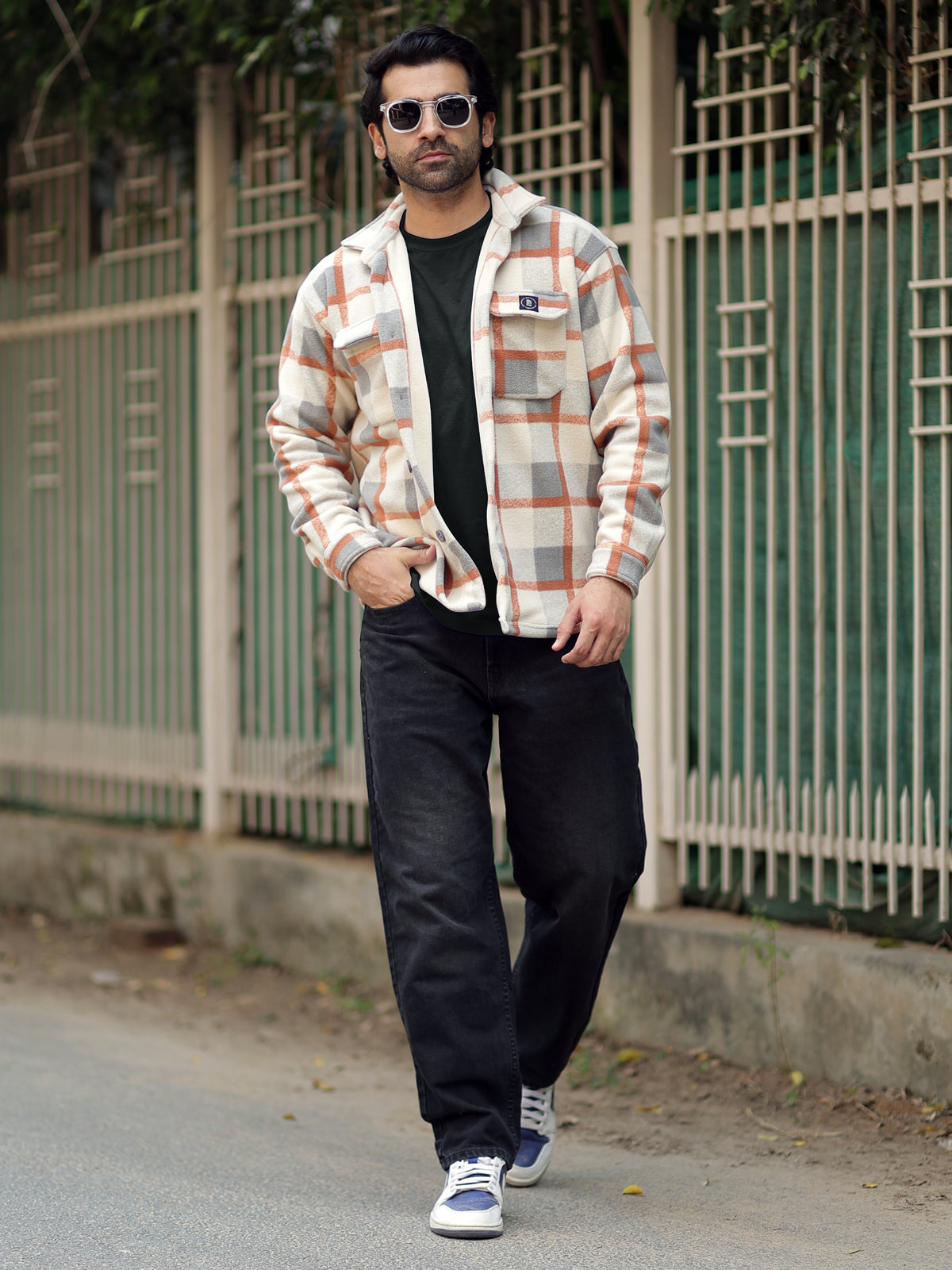 Onion full sleeve checkered shacket for men - view 5