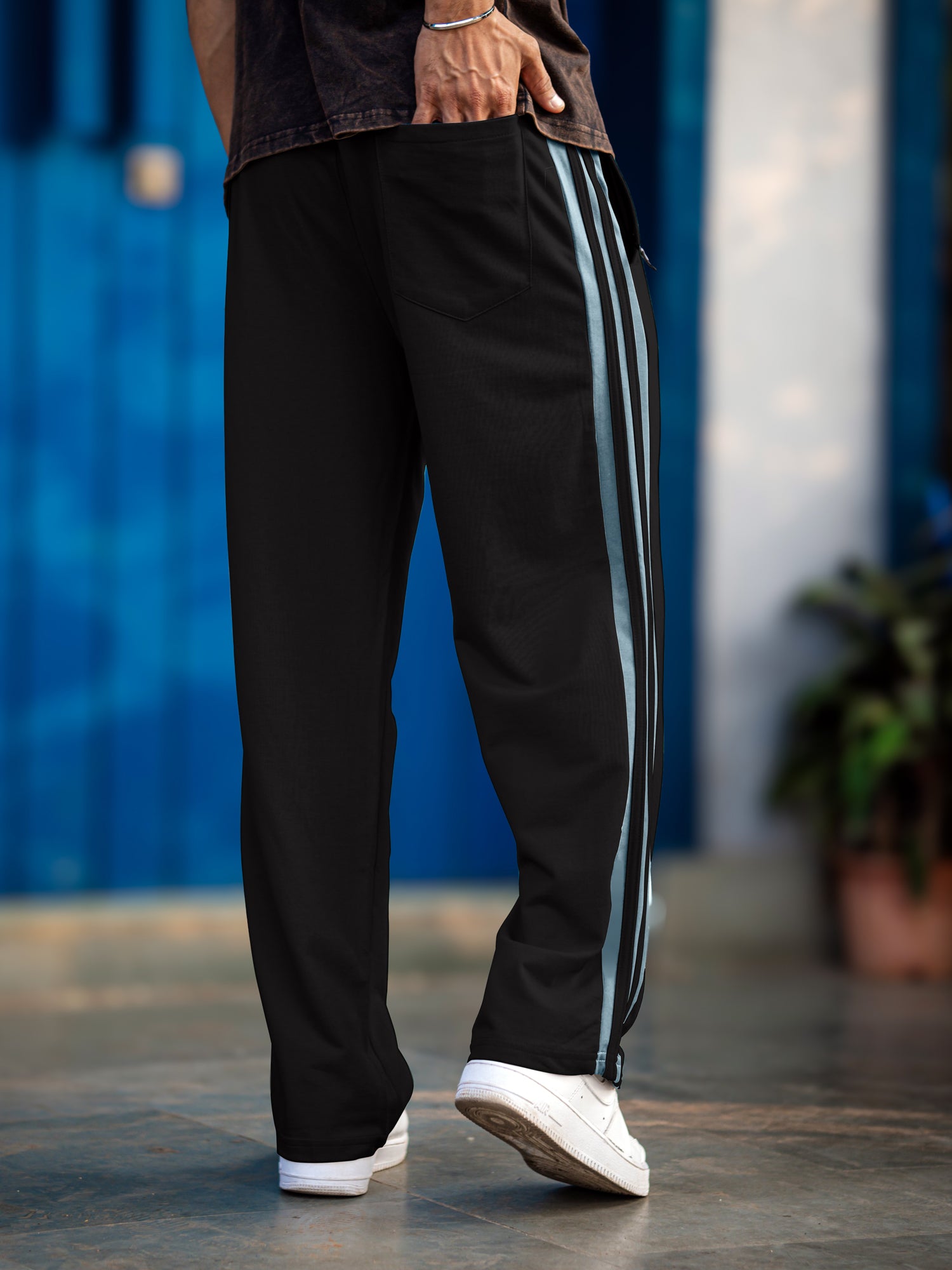 Baggy Fit Black Tapped Pant