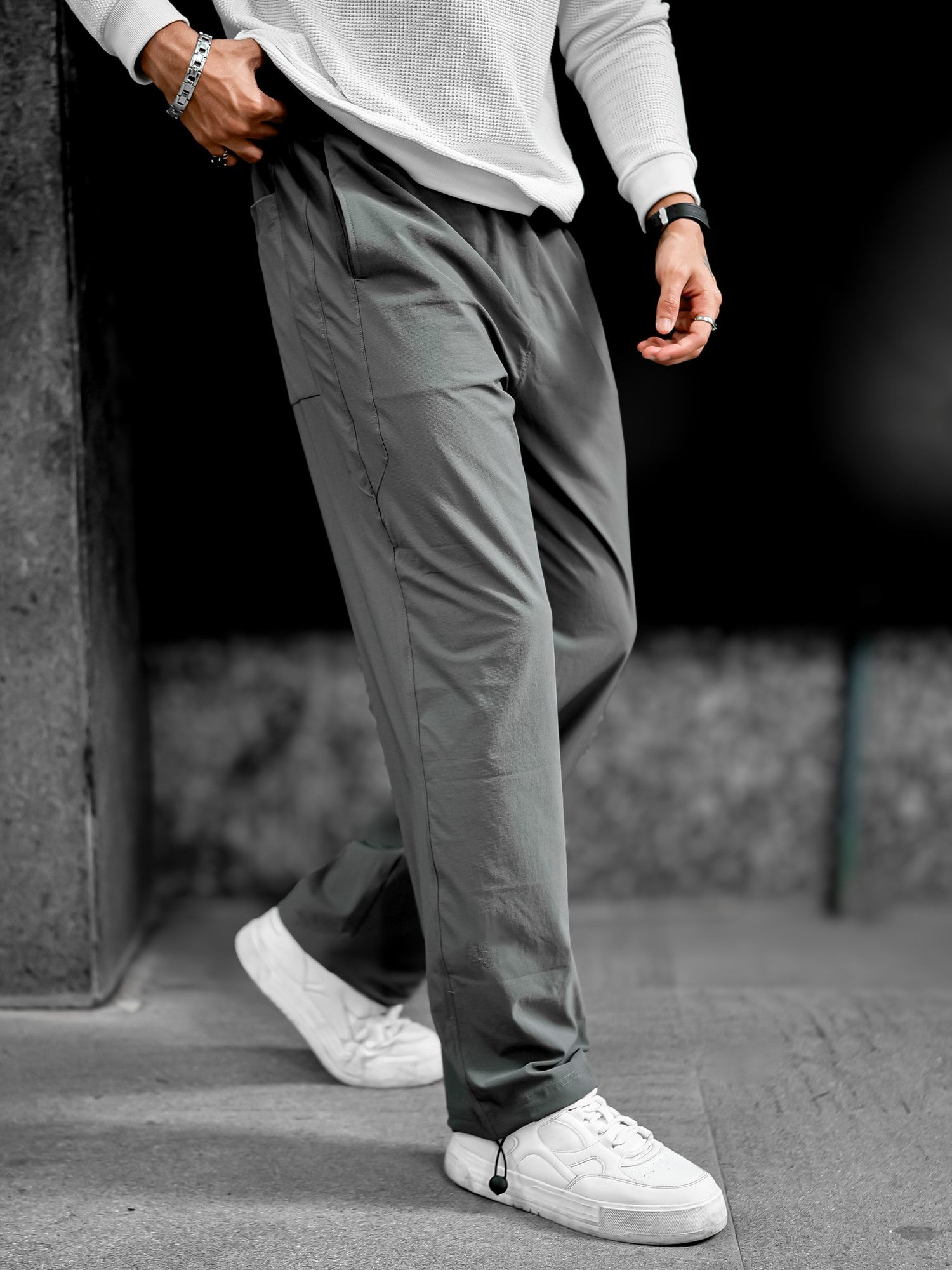 Parallel Fit Grey Pant