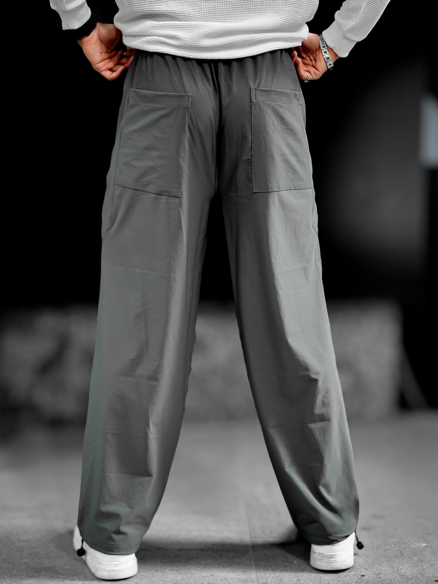 Parallel Fit Grey Pant