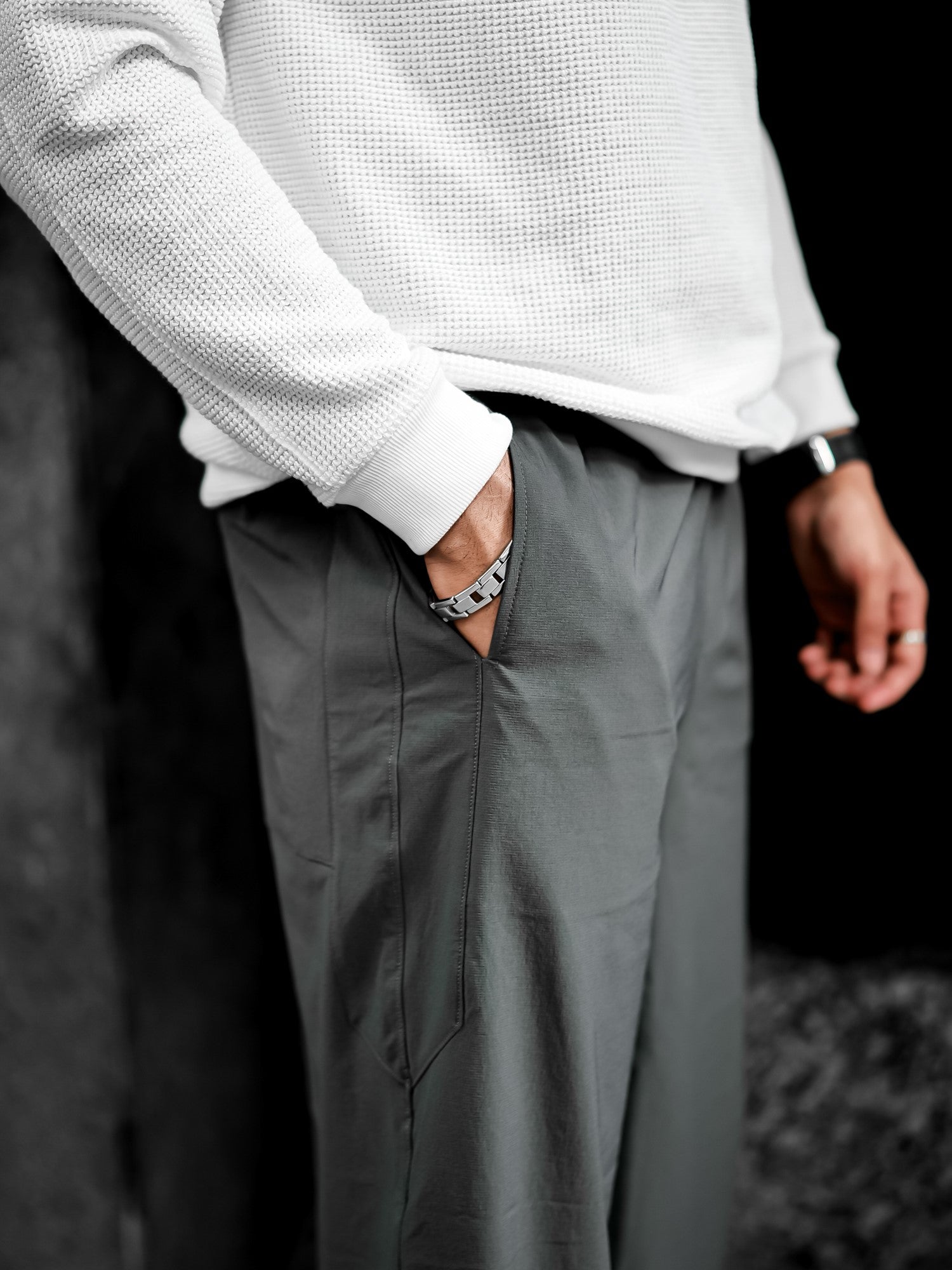 Parallel Fit Grey Pant