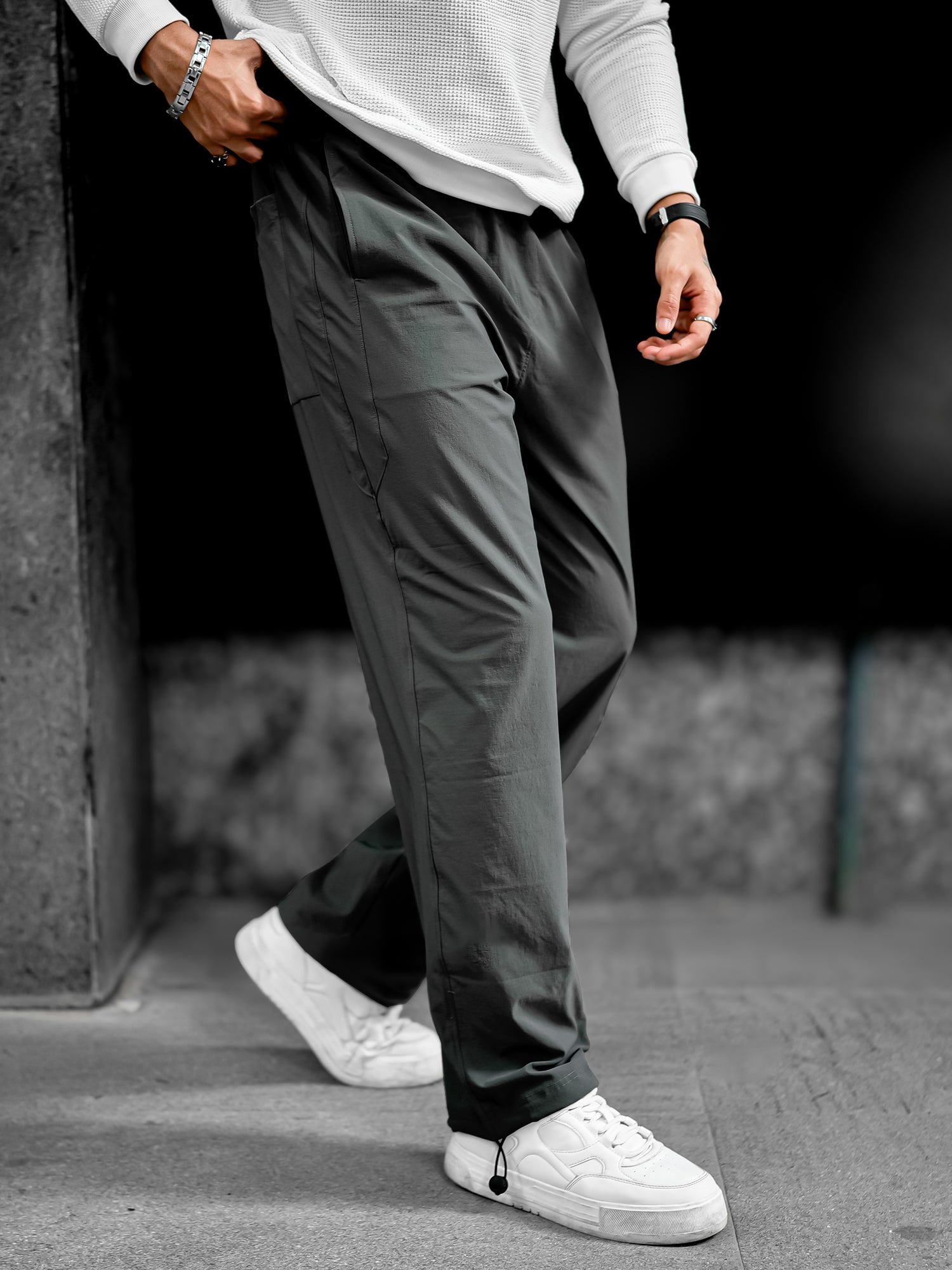 Parallel Fit DarkGrey Pant