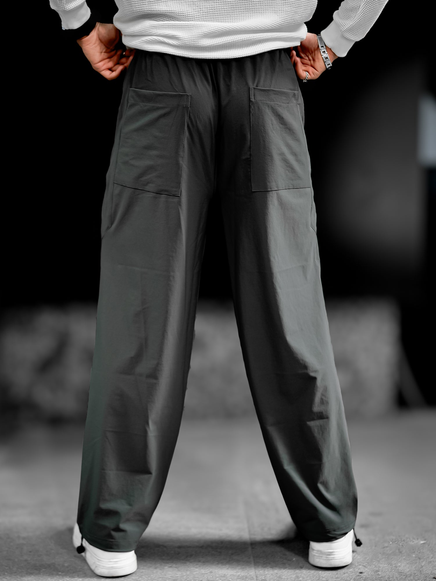 Parallel Fit DarkGrey Pant