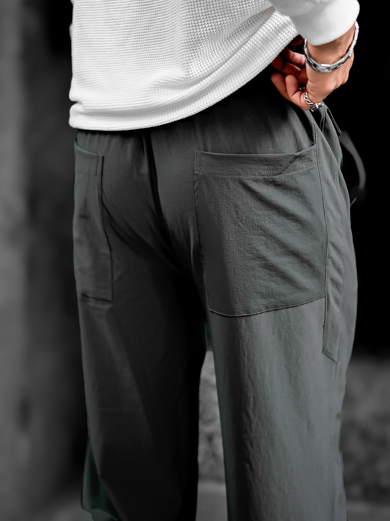 Parallel Fit DarkGrey Pant