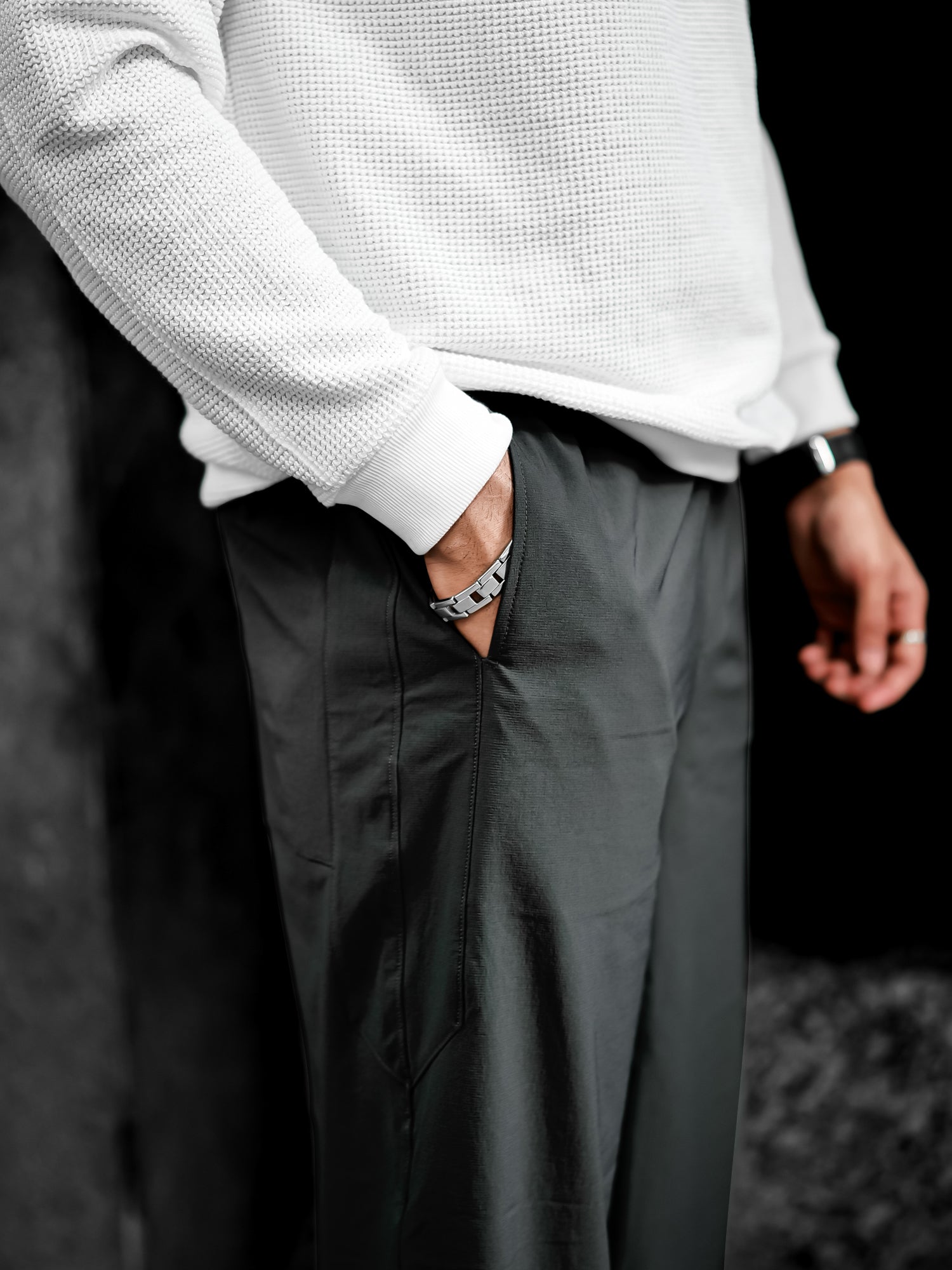 Parallel Fit DarkGrey Pant