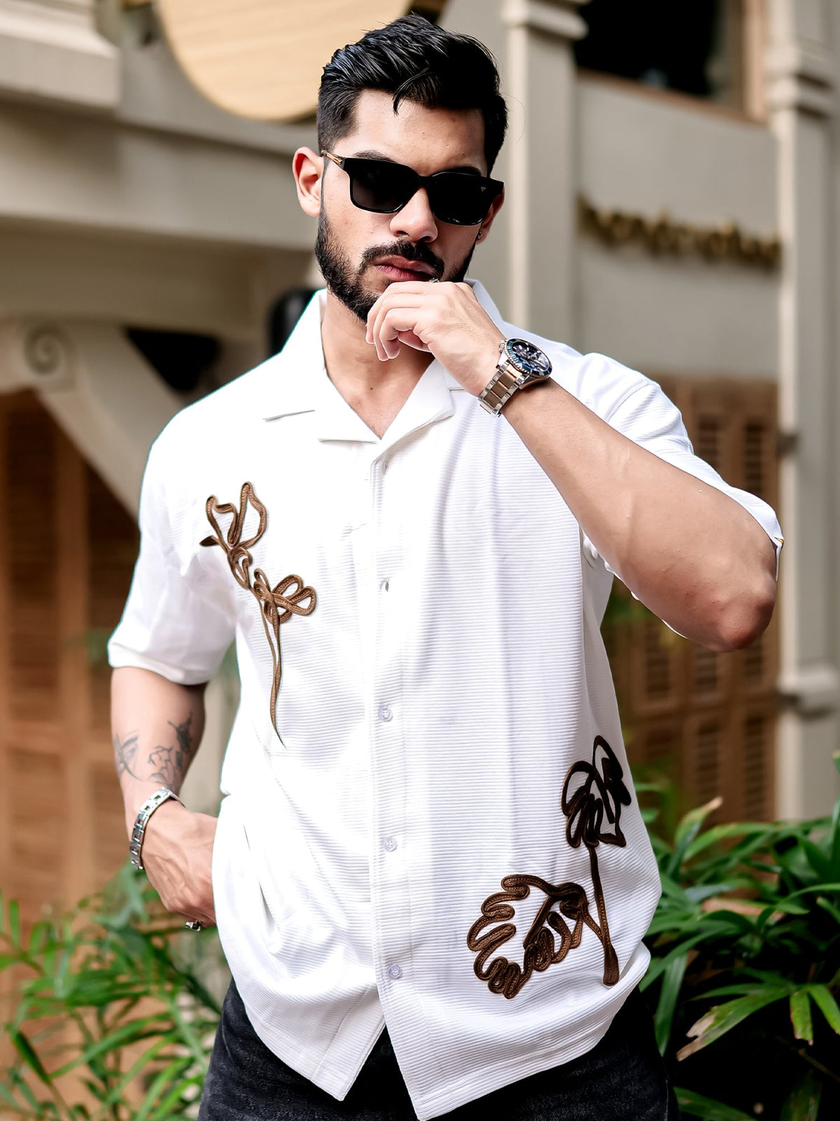 Half white half sleeve leaf embroidery cotton shirt for men - view 2