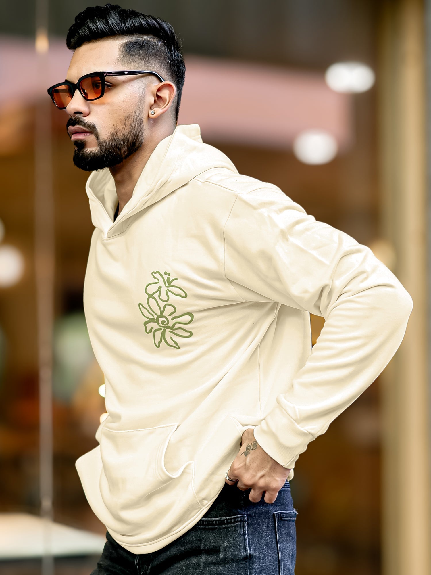 Seeds Cream Half White Sweatshirt