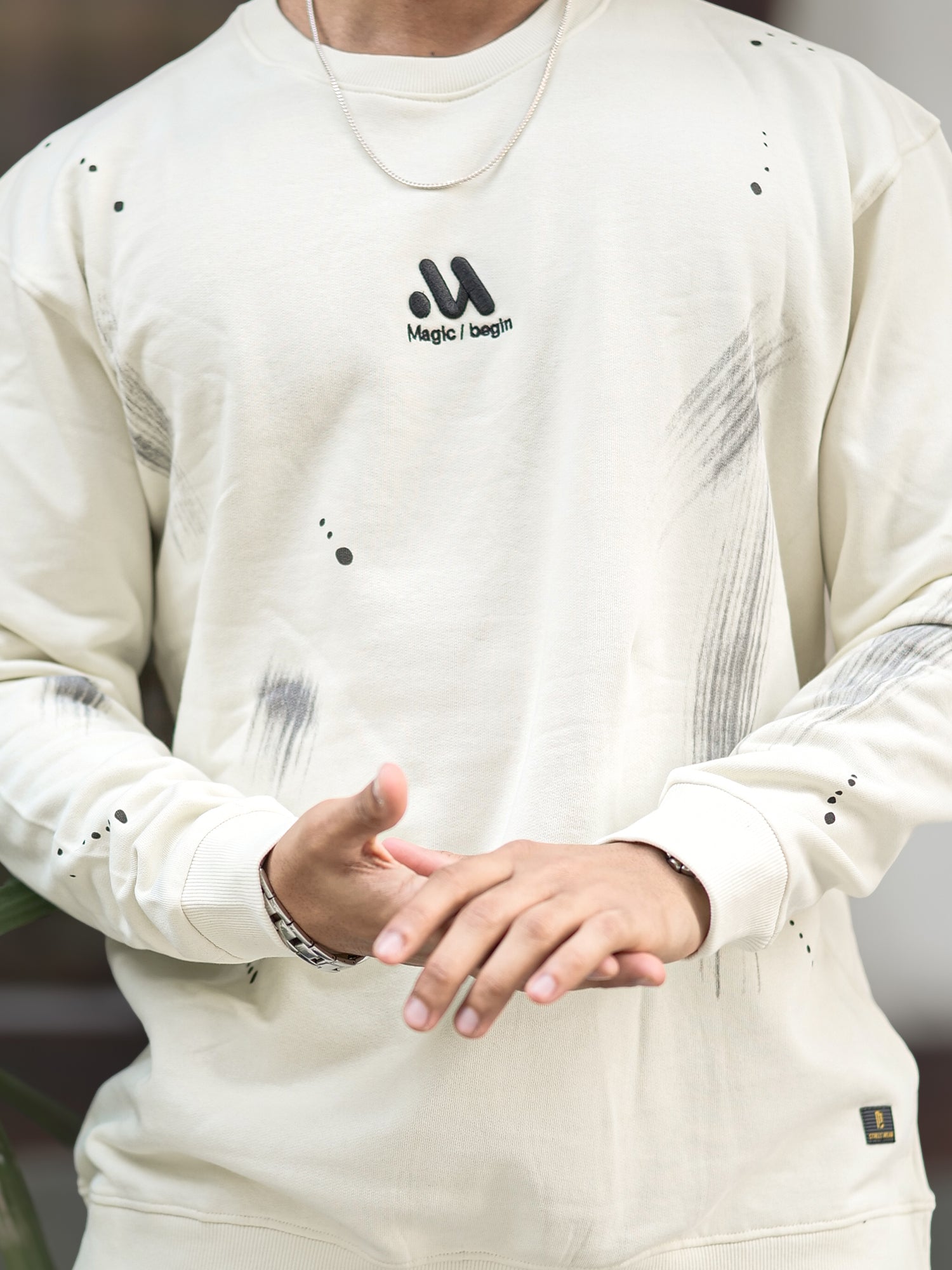 Magic HalfWhite Sweatshirt