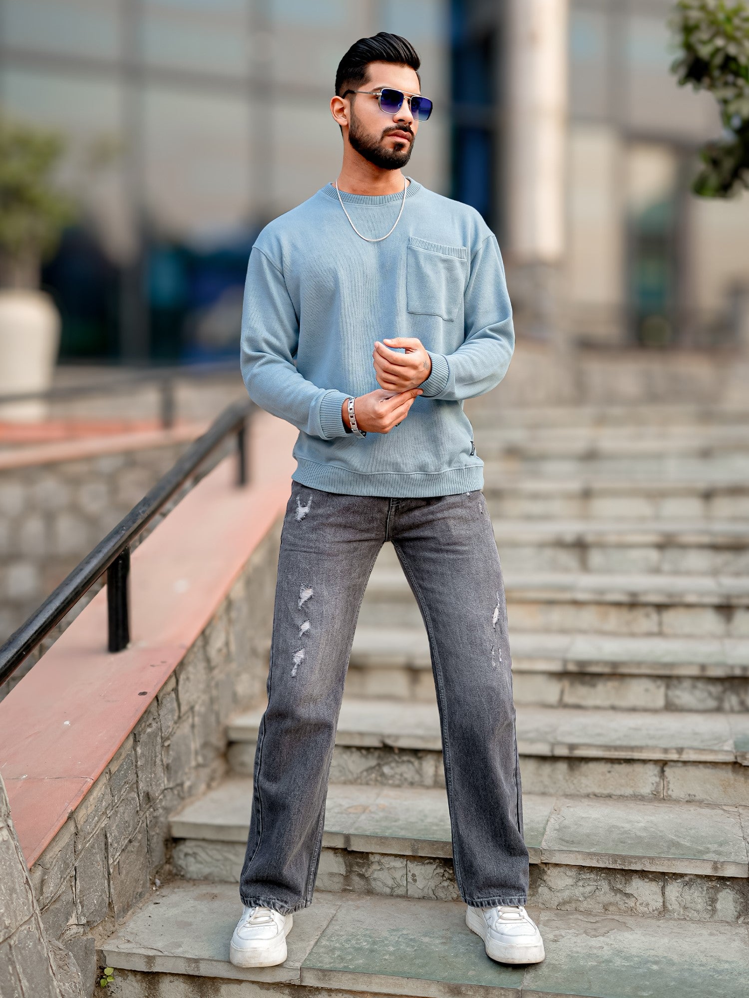 Coarse Knit Light Blue Sweatshirt