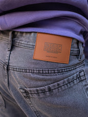 Grey baggy shadow bootcut jeans for men - view 7