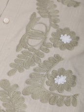 Medallion Embroidery Biscuit Shirt