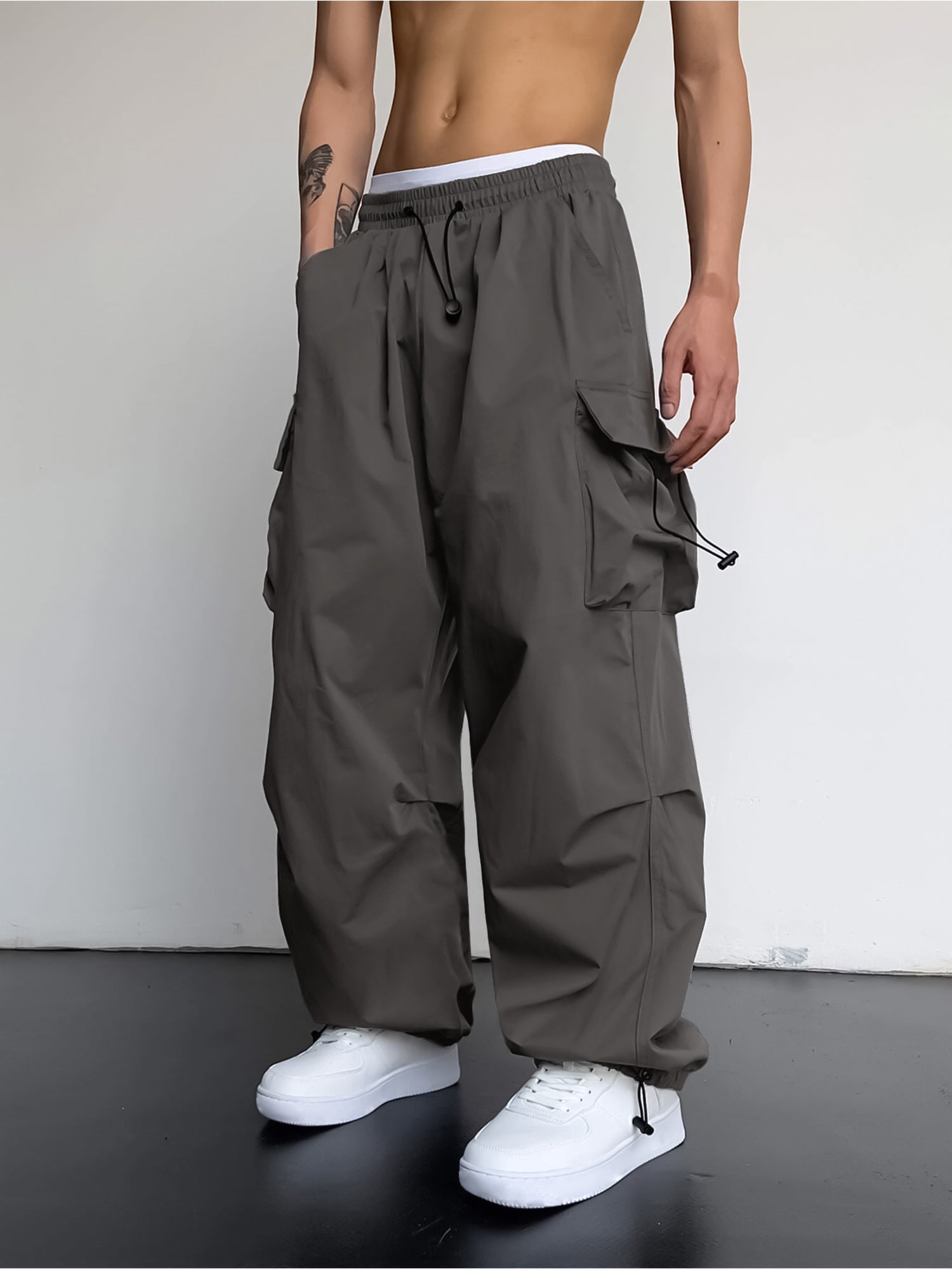 Parachute Dark Grey Cargo