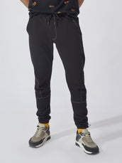 Black Solid Stich Joggers